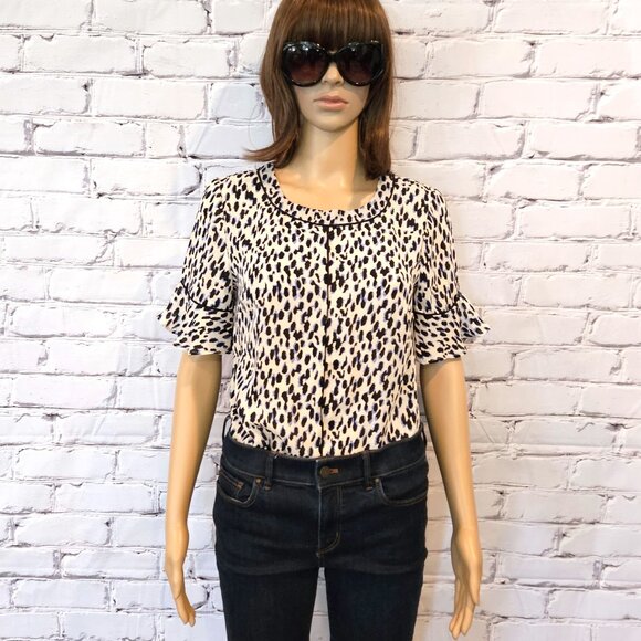 NWT!! BANANA REPUBLIC - Short ruffle sleeve animal print blouse - Picture 5 of 11
